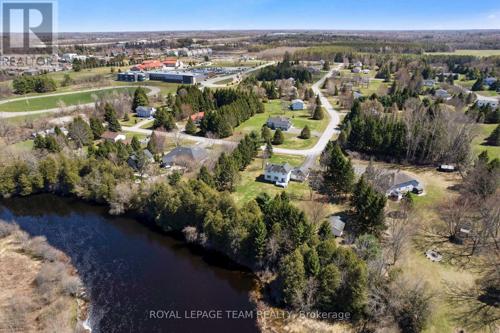 17 Maric Trail, North Grenville, Ontario  K0G 1J0 - Photo 3 - X13028186