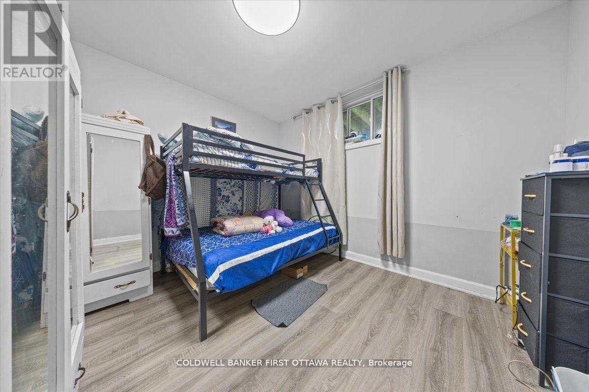 562 Queen Mary Street, Ottawa, Ontario  K1K 1W1 - Photo 25 - X13028280