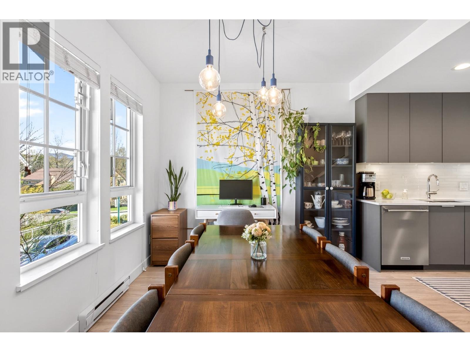 2137 Spring Street, Port Moody, British Columbia  V3H 0J5 - Photo 11 - R3114422