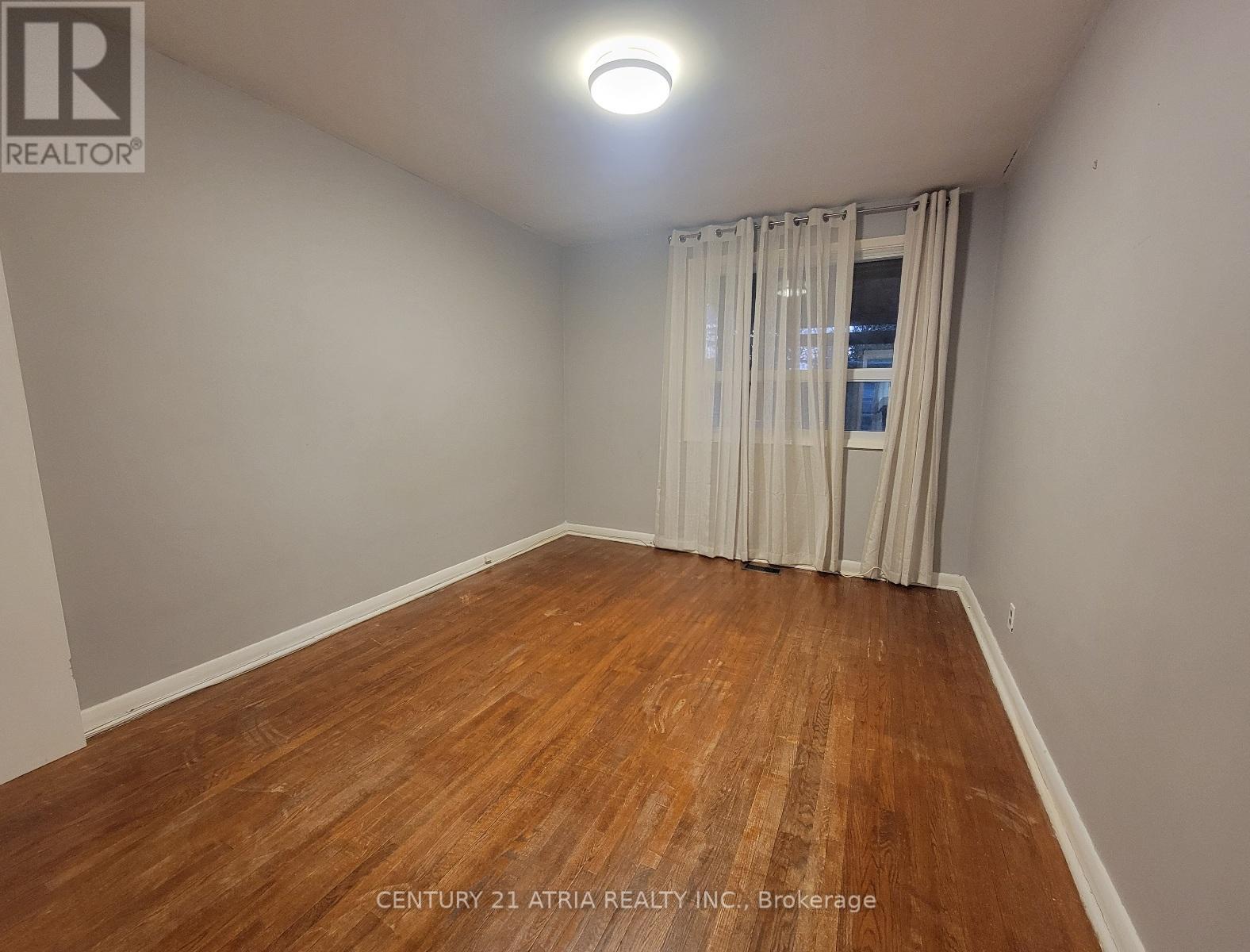 339 Taylor Mills Drive N, Richmond Hill, Ontario  L4C 2T8 - Photo 9 - N13027830