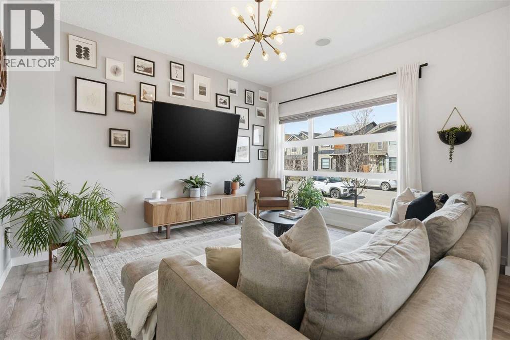 45 Copperpond Avenue SE, Calgary, Alberta  T2Z 5B3 - Photo 5 - A2301442