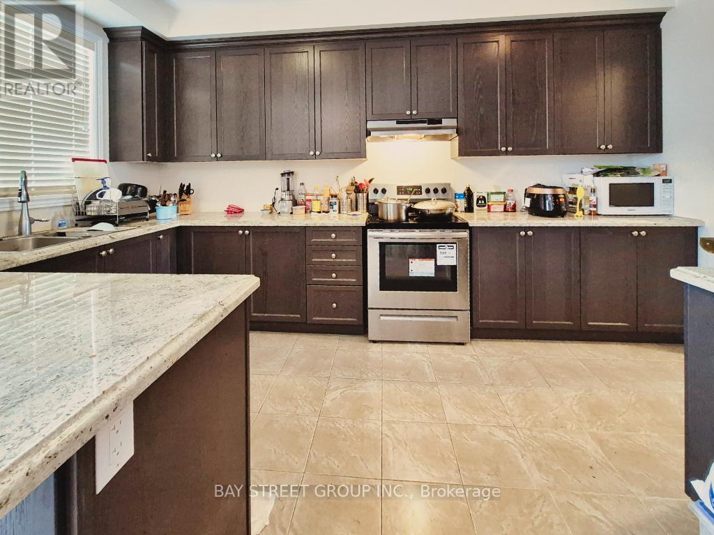 3038 George Savage Avenue, Oakville, Ontario  L6M 0Z1 - Photo 10 - W12830346