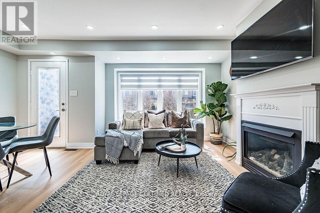 20 Harding Street, Halton Hills, Ontario  L7G 6B1 - Photo 14 - W13027656