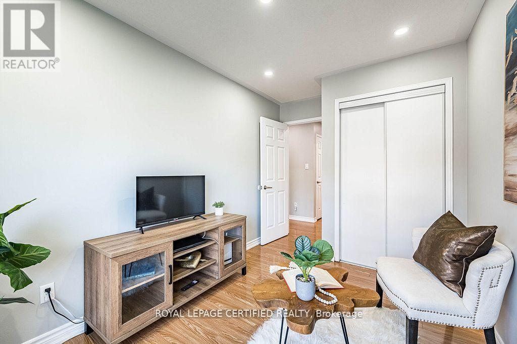 20 Harding Street, Halton Hills, Ontario  L7G 6B1 - Photo 39 - W13027656