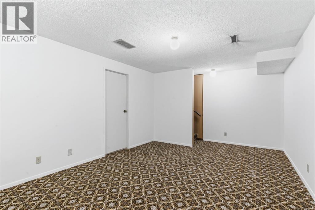 49, 4940 39 Avenue Sw, Calgary, Alberta  T3E 6K4 - Photo 29 - A2303468