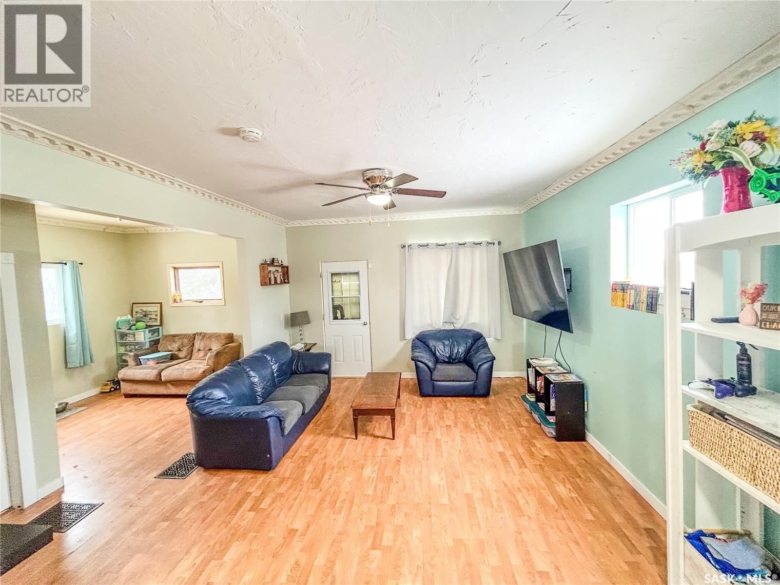 464 1st Avenue E, Melville, Saskatchewan  S0A 2P0 - Photo 11 - SK033621