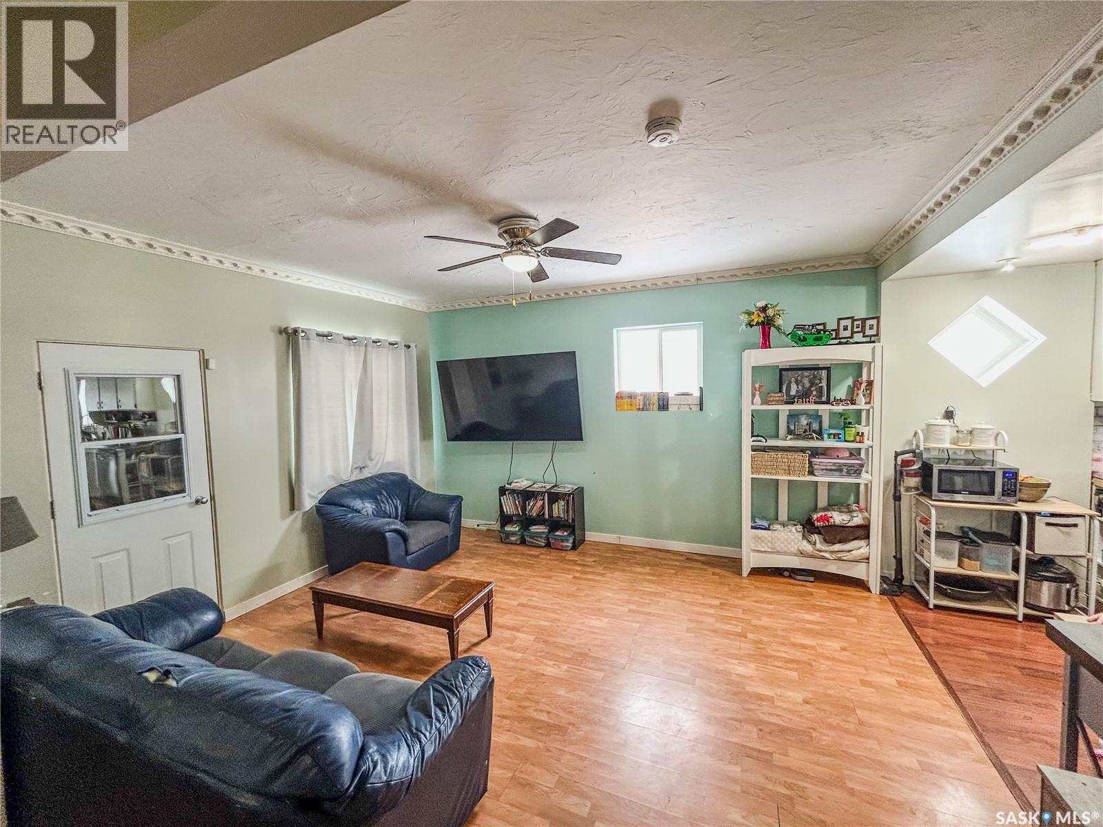 464 1st Avenue E, Melville, Saskatchewan  S0A 2P0 - Photo 12 - SK033621