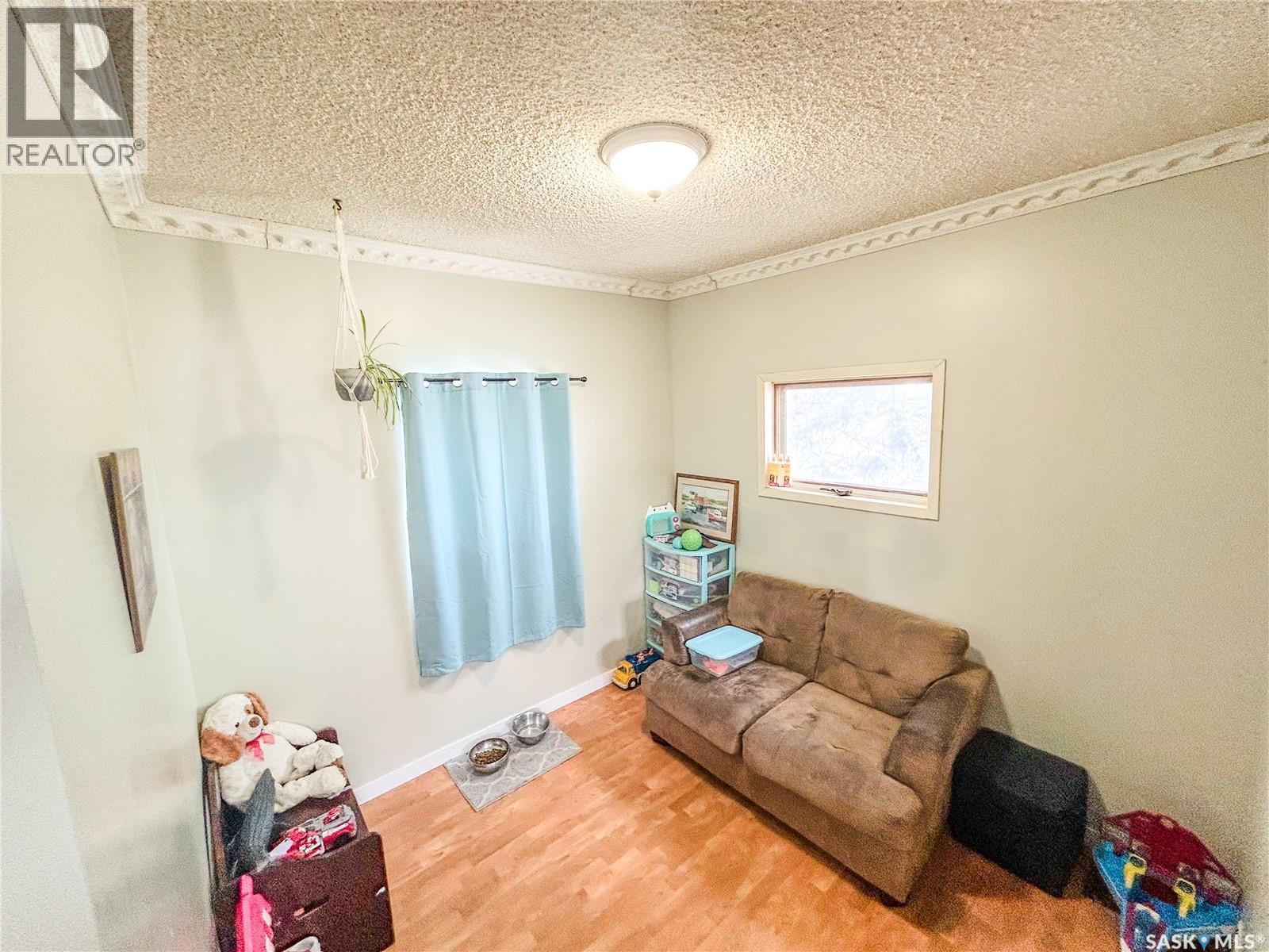 464 1st Avenue E, Melville, Saskatchewan  S0A 2P0 - Photo 13 - SK033621