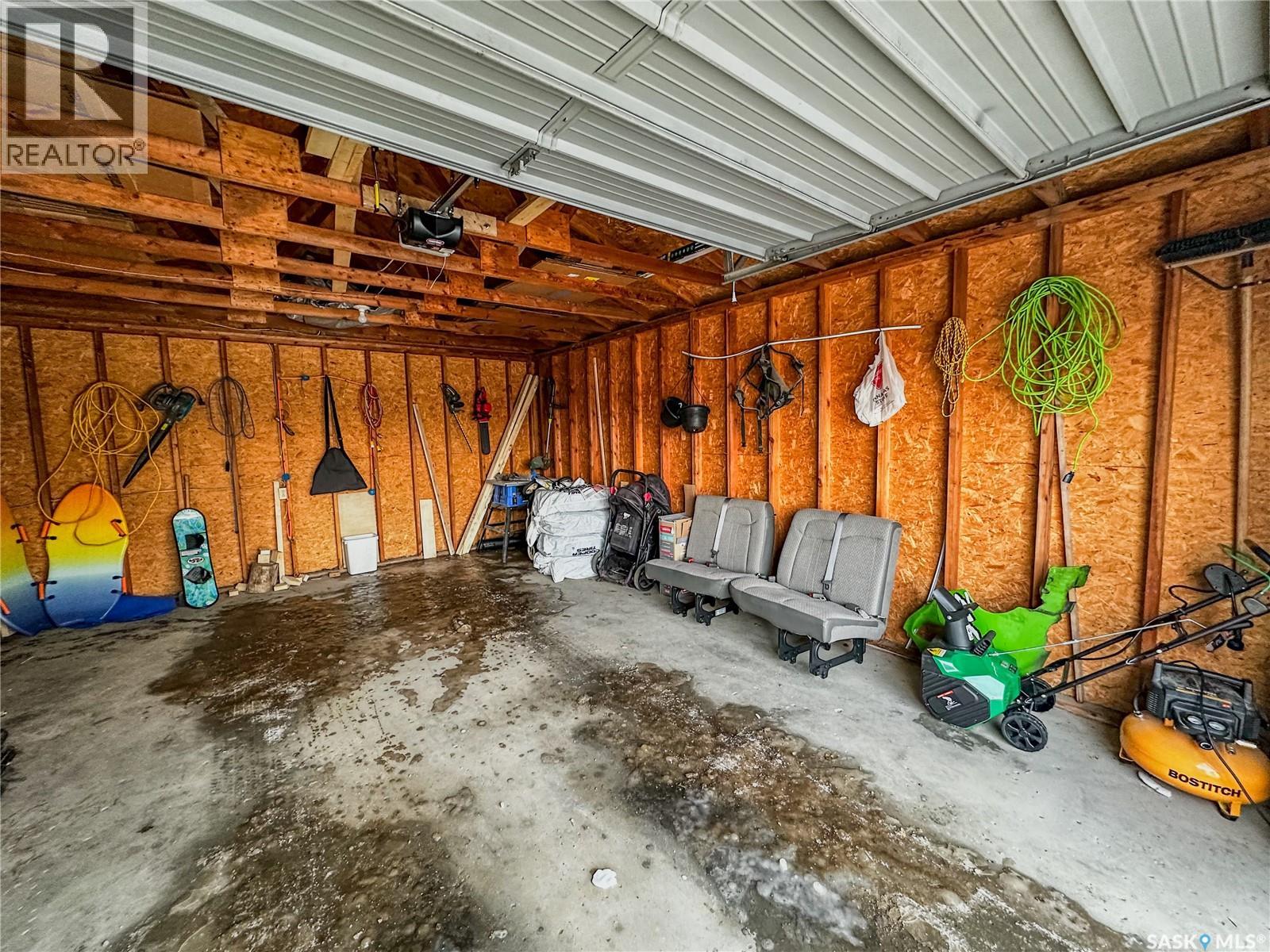 464 1st Avenue E, Melville, Saskatchewan  S0A 2P0 - Photo 37 - SK033621