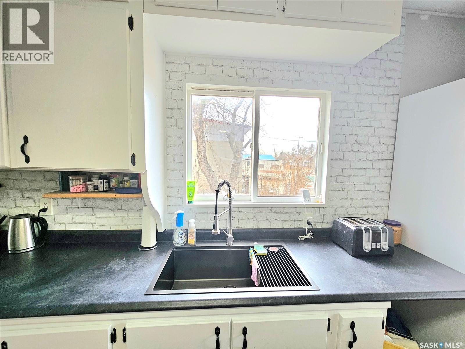 464 1st Avenue E, Melville, Saskatchewan  S0A 2P0 - Photo 6 - SK033621