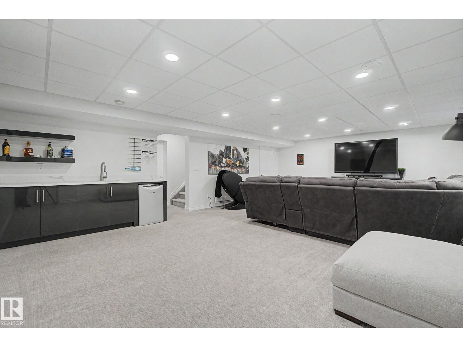 1850 Towne Centre Bv Nw, Edmonton, Alberta  T6R 3A2 - Photo 47 - E4483461