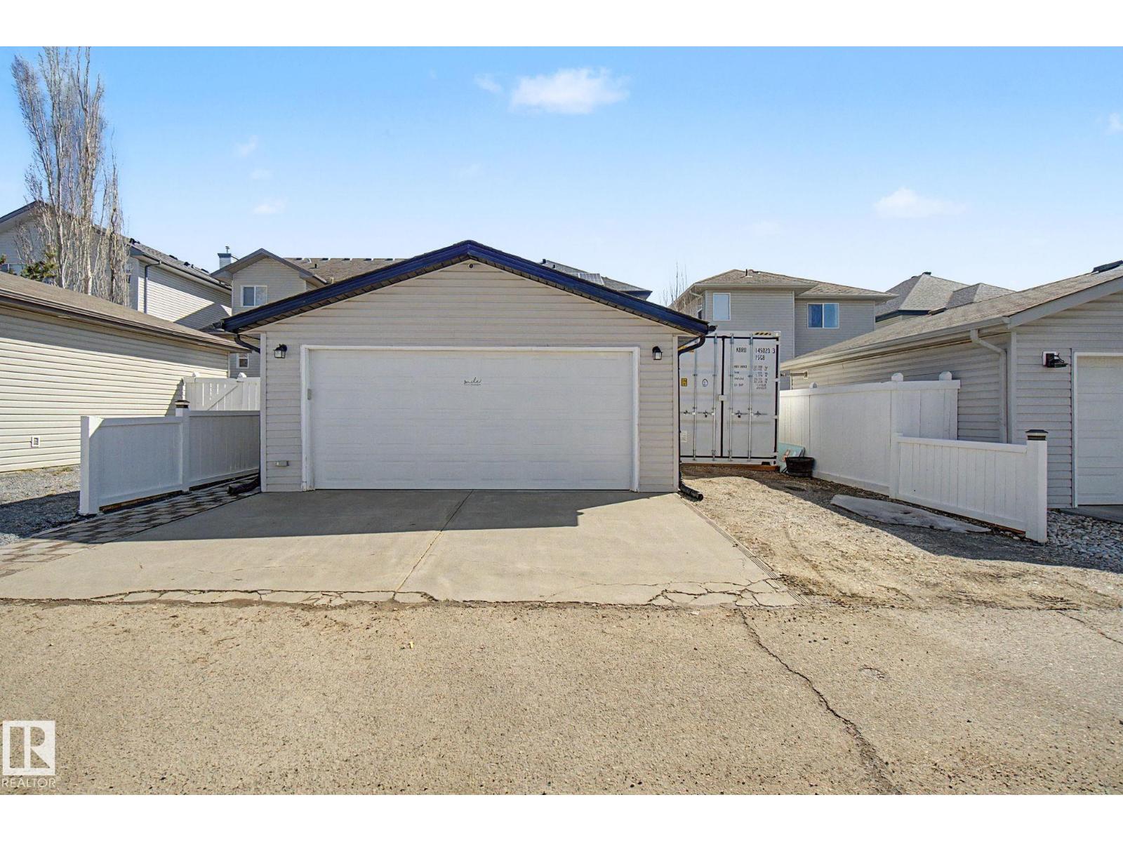 1850 Towne Centre Bv Nw, Edmonton, Alberta  T6R 3A2 - Photo 59 - E4483461