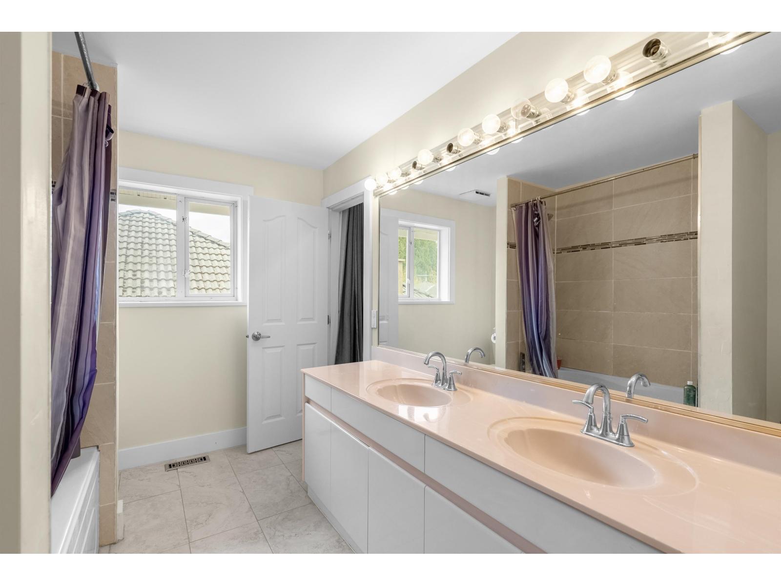 9671 157 Street, Surrey, British Columbia  V4N 2T2 - Photo 17 - R3114148