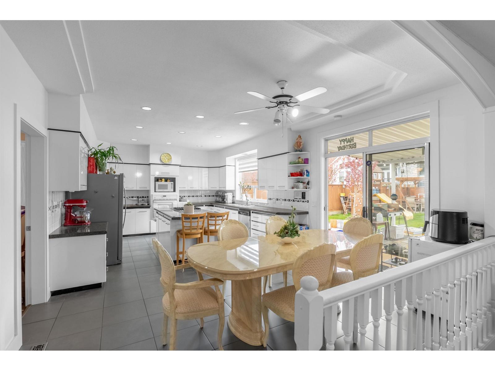 9671 157 Street, Surrey, British Columbia  V4N 2T2 - Photo 7 - R3114148