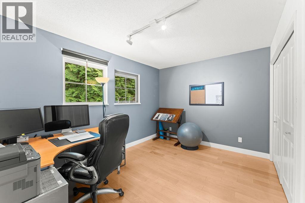 29 1550 Larkhall Crescent, North Vancouver, British Columbia  V7H 2Z2 - Photo 36 - R3109383