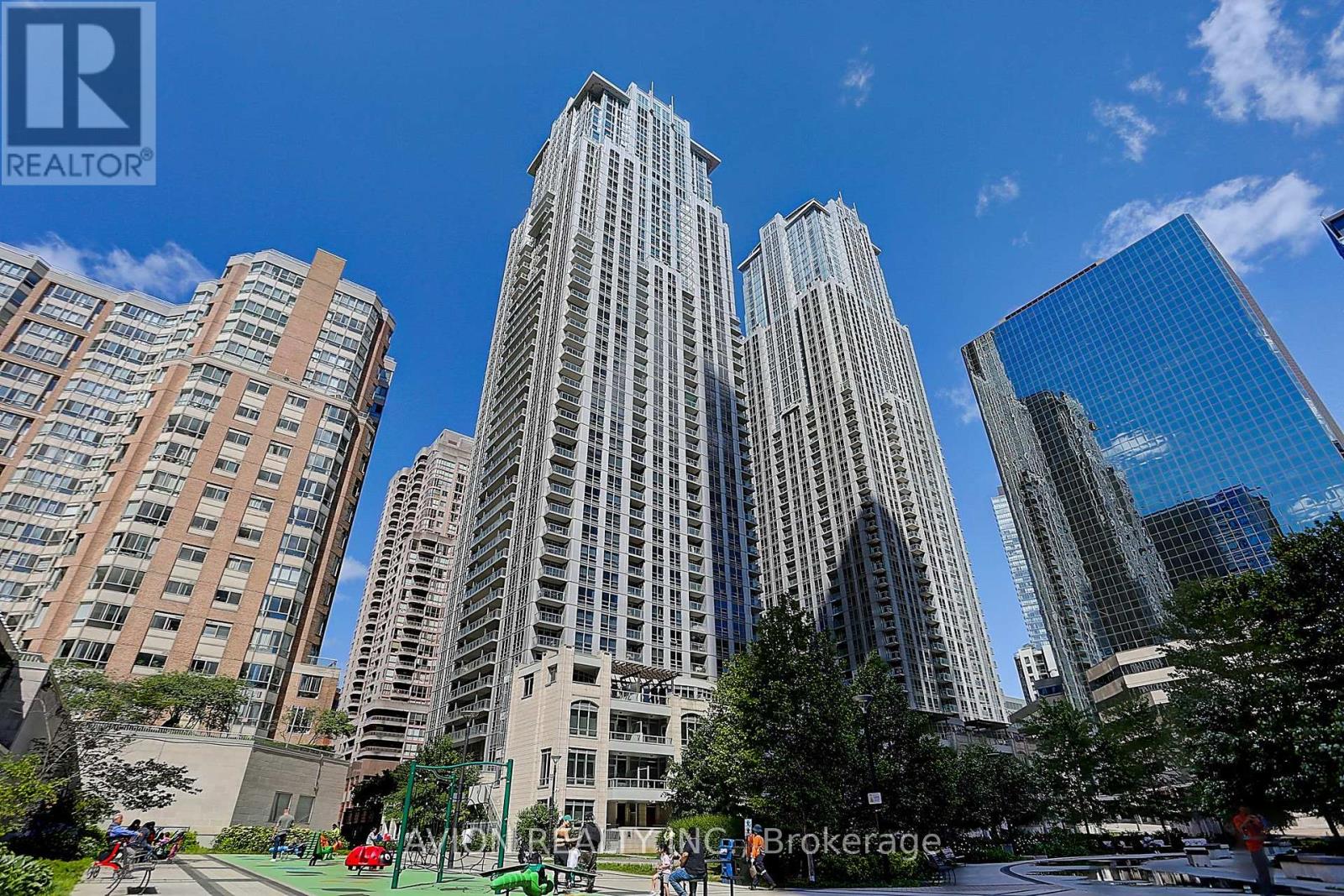 2610 - 761 BAY STREET, Toronto, Ontario