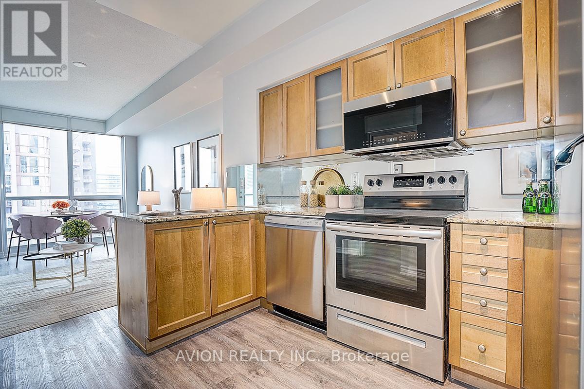 2610 - 761 Bay Street, Toronto, Ontario  M5G 2R2 - Photo 2 - C13028306