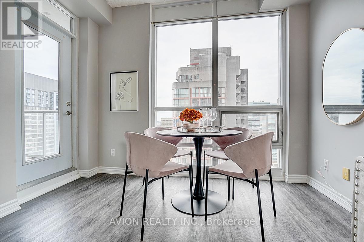 2610 - 761 Bay Street, Toronto, Ontario  M5G 2R2 - Photo 25 - C13028306