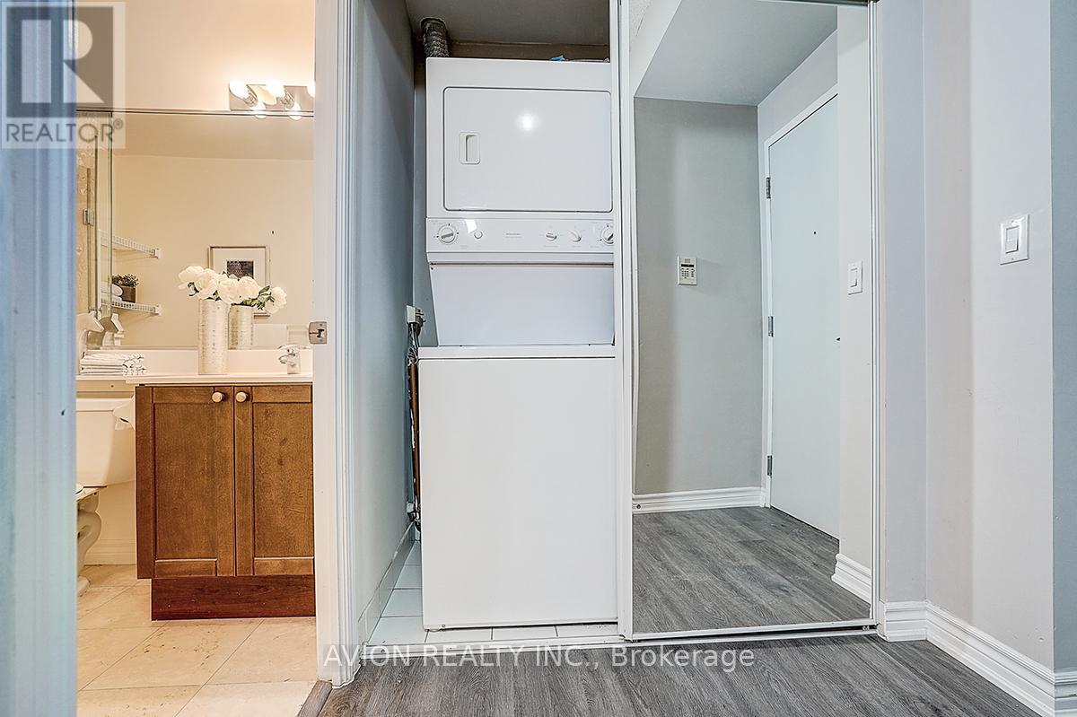 2610 - 761 Bay Street, Toronto, Ontario  M5G 2R2 - Photo 33 - C13028306