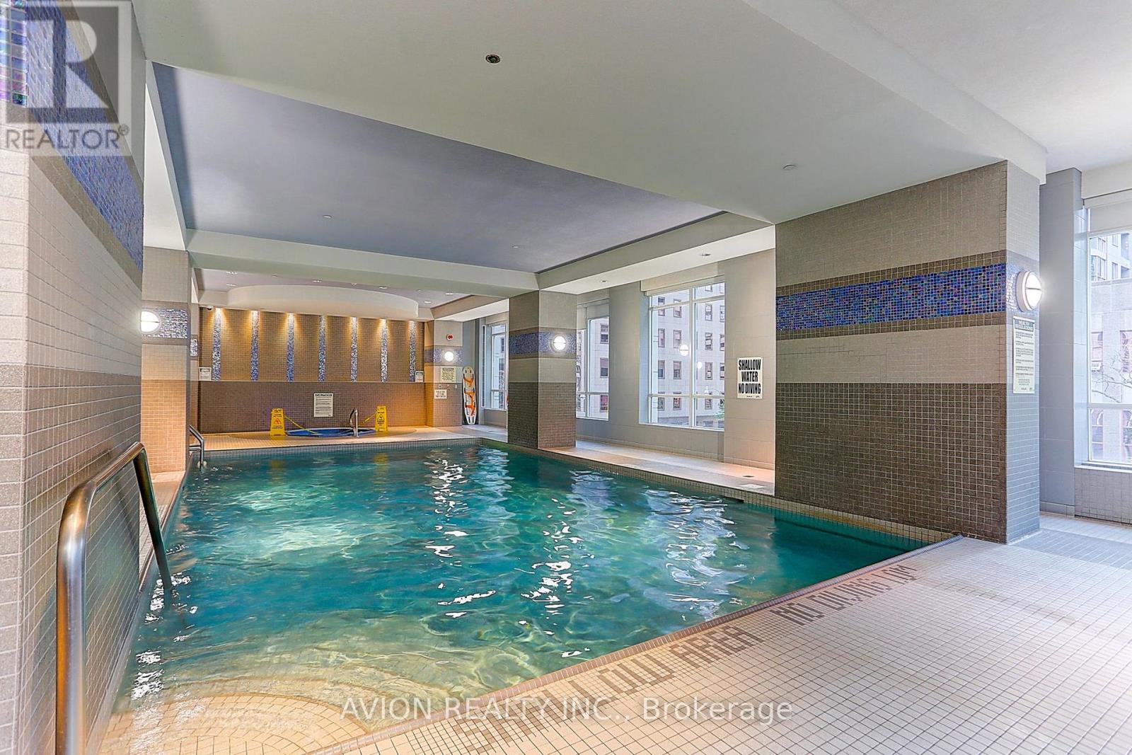 2610 - 761 Bay Street, Toronto, Ontario  M5G 2R2 - Photo 38 - C13028306