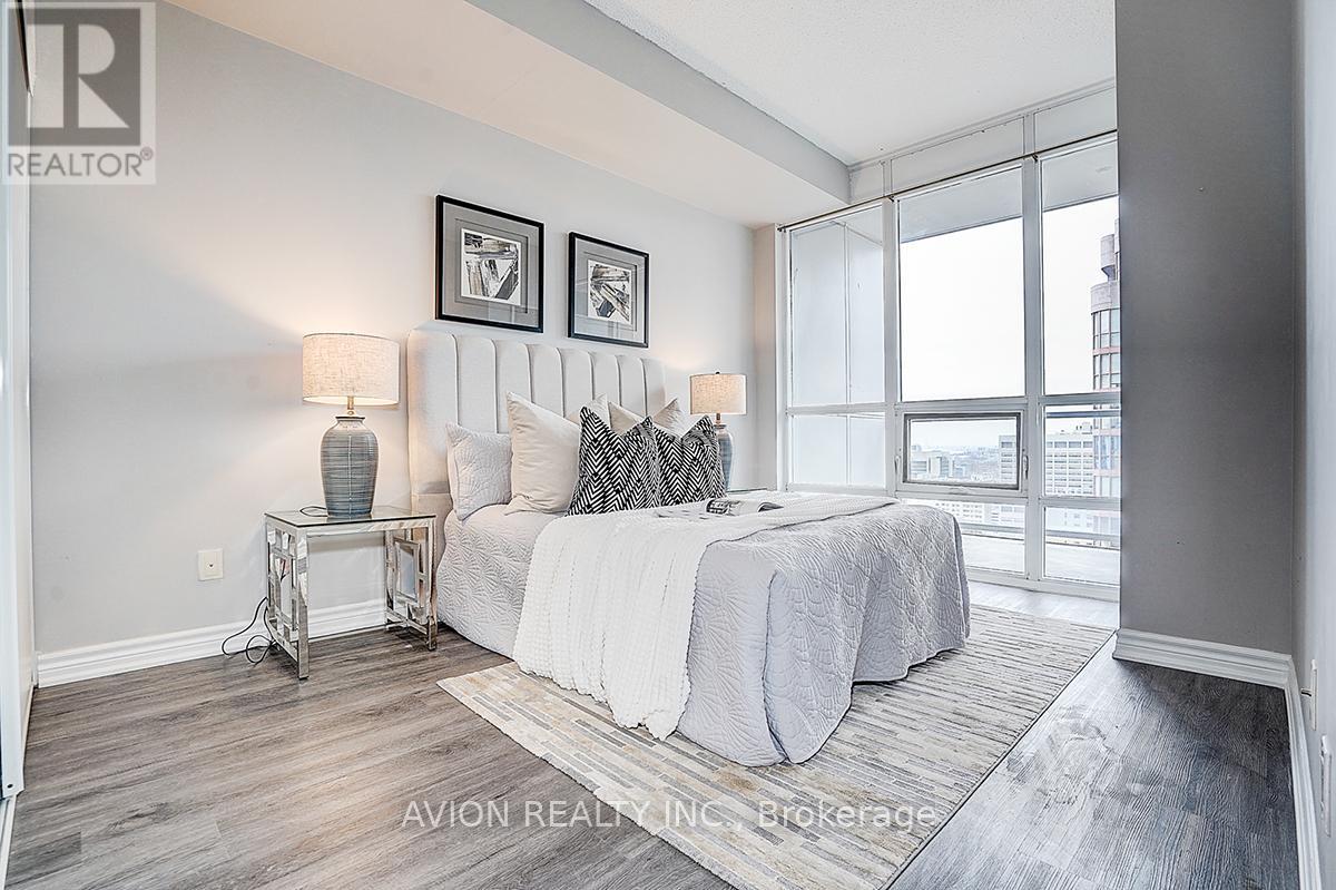 2610 - 761 Bay Street, Toronto, Ontario  M5G 2R2 - Photo 5 - C13028306