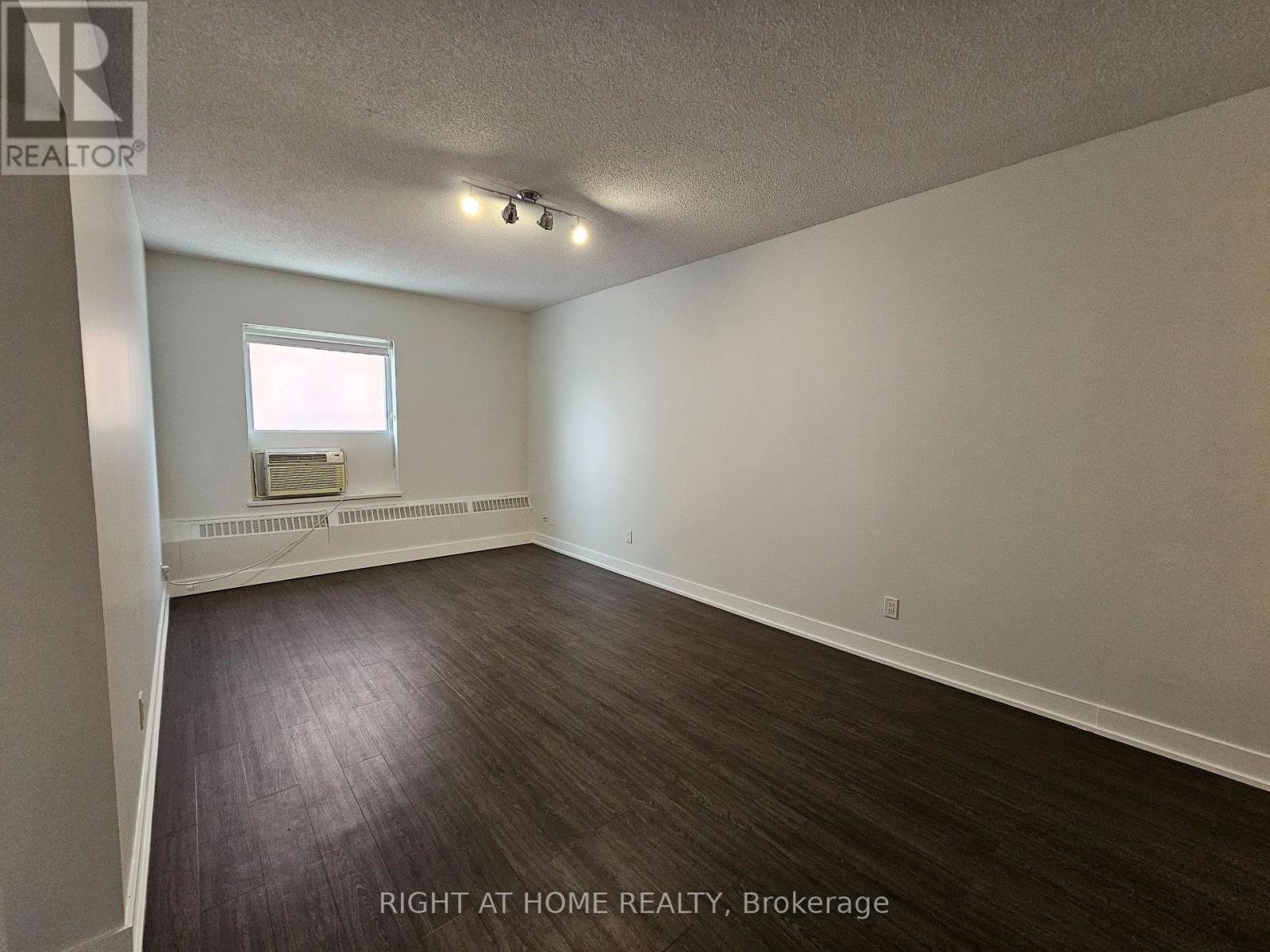 304 - 1801 Eglinton Avenue W, Toronto, Ontario  M6E 2H8 - Photo 7 - C13028310