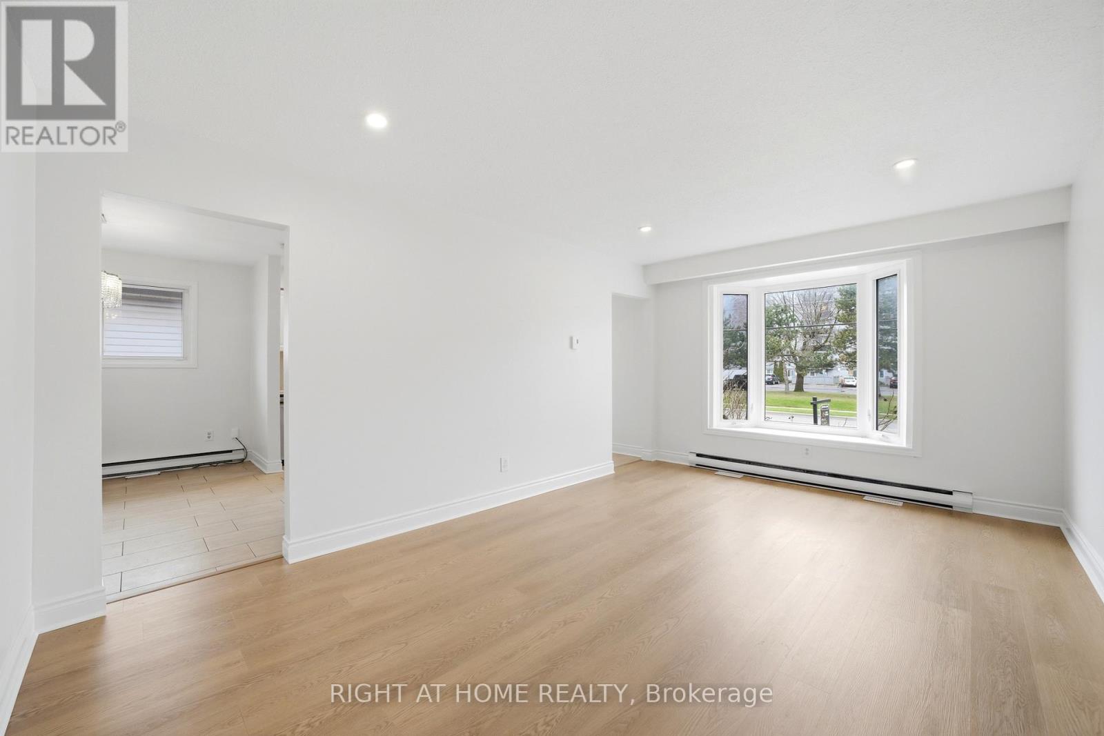 839 Glen Street, Oshawa, Ontario  L1J 3T9 - Photo 7 - E13028284