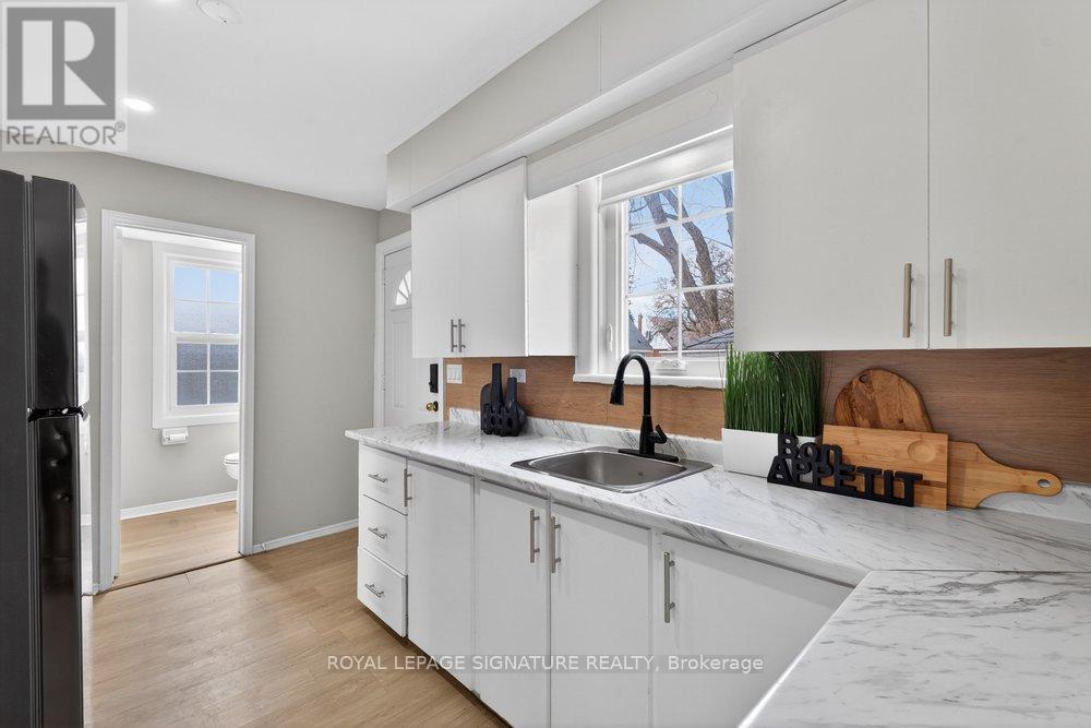 3244 St Clair Avenue E, Toronto, Ontario  M1L 1V8 - Photo 15 - E13028288