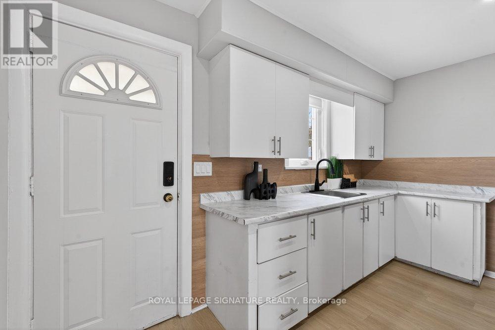 3244 St Clair Avenue E, Toronto, Ontario  M1L 1V8 - Photo 18 - E13028288