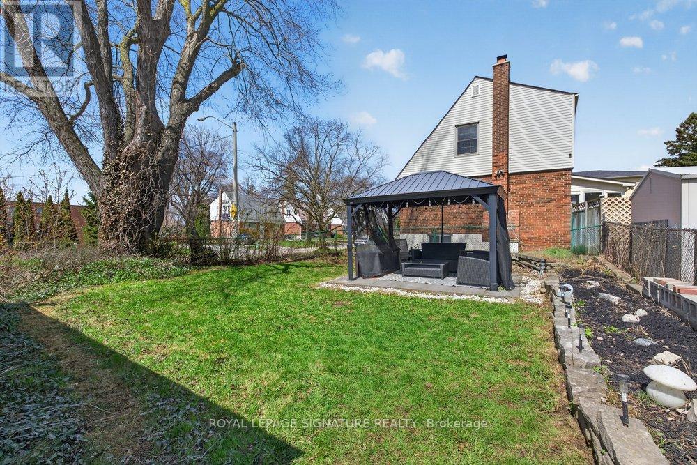 3244 St Clair Avenue E, Toronto, Ontario  M1L 1V8 - Photo 46 - E13028288