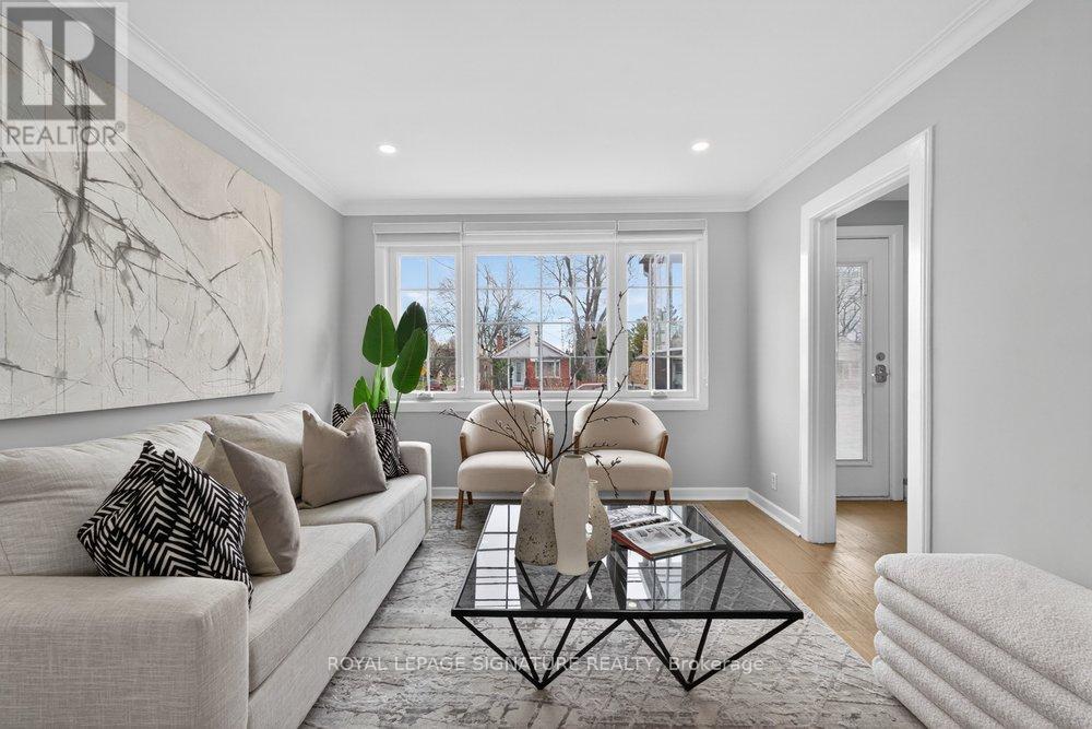 3244 St Clair Avenue E, Toronto, Ontario  M1L 1V8 - Photo 5 - E13028288