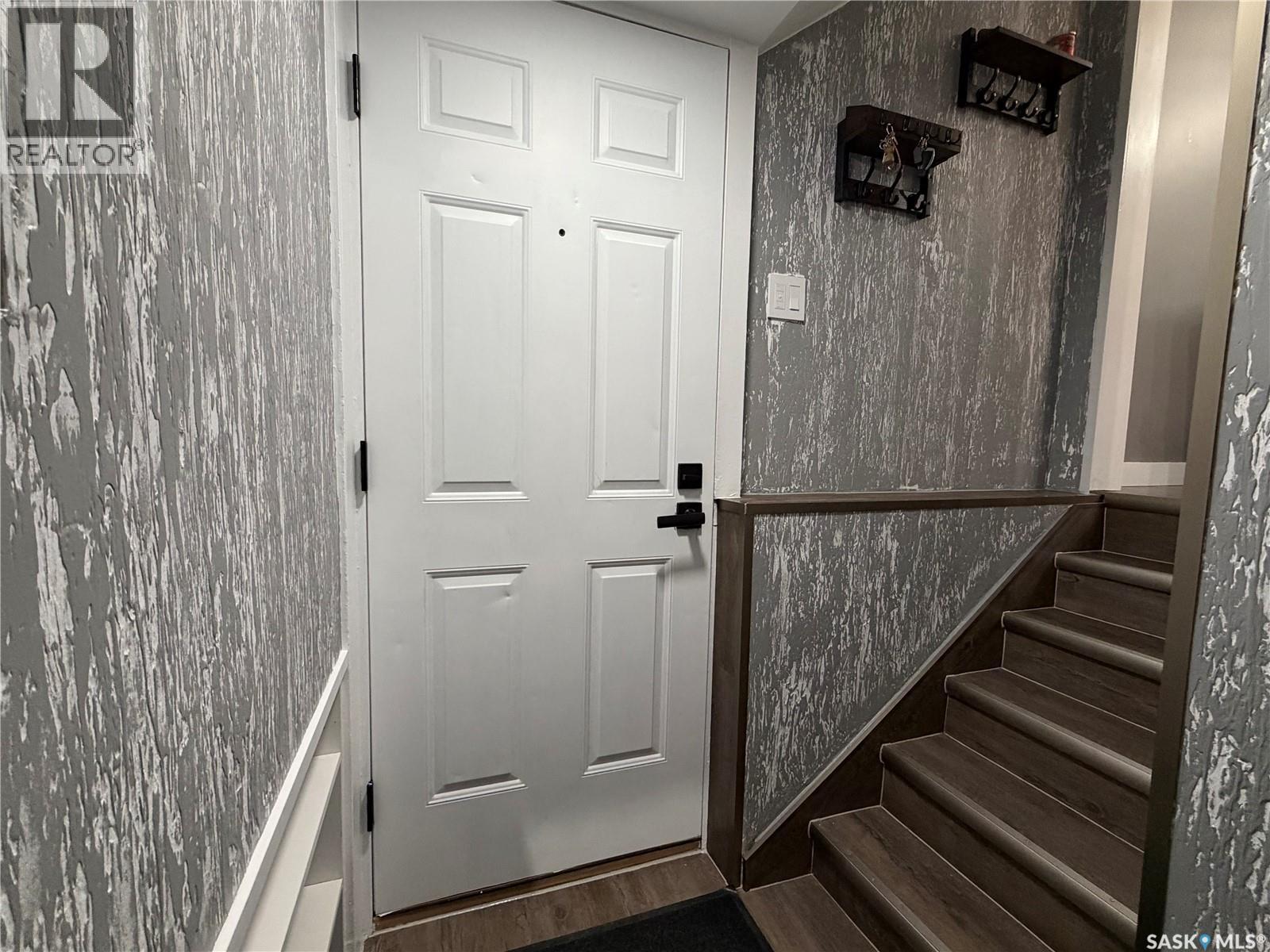 1128 Sidney Street E, Swift Current, Saskatchewan  S9H 1T9 - Photo 18 - SK033295