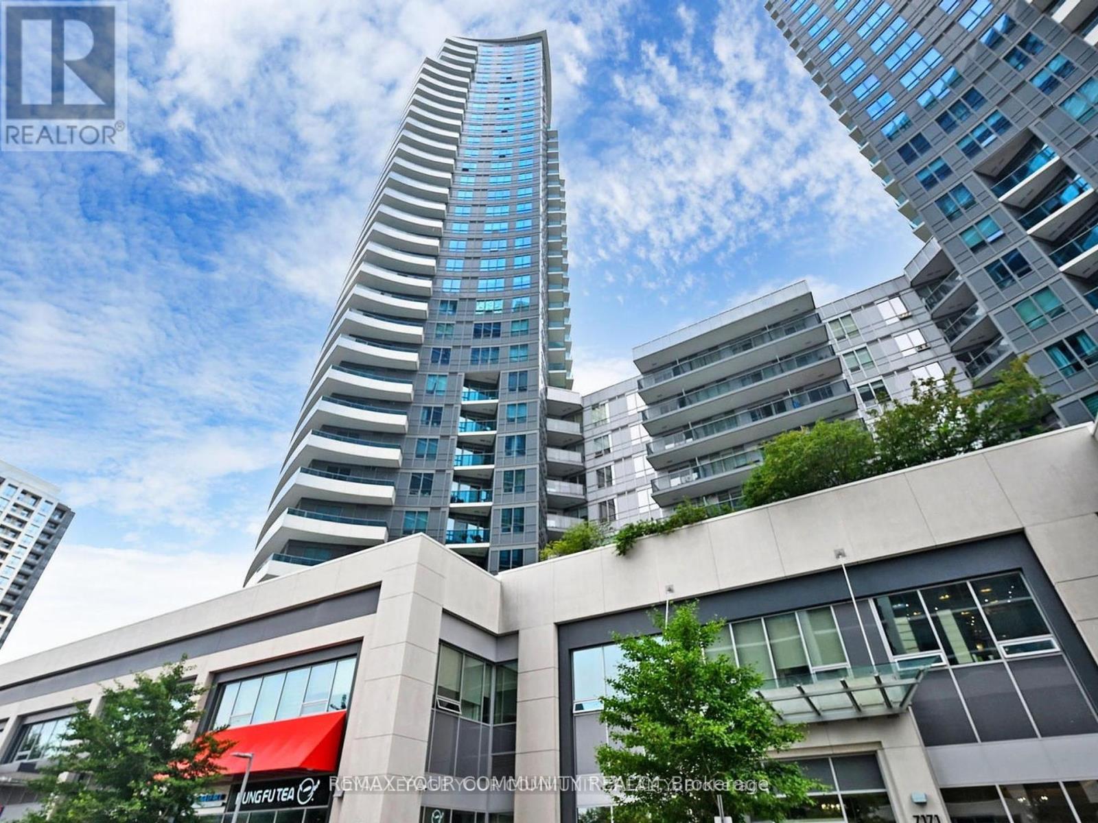 522 - 7161 YONGE STREET, Markham, Ontario