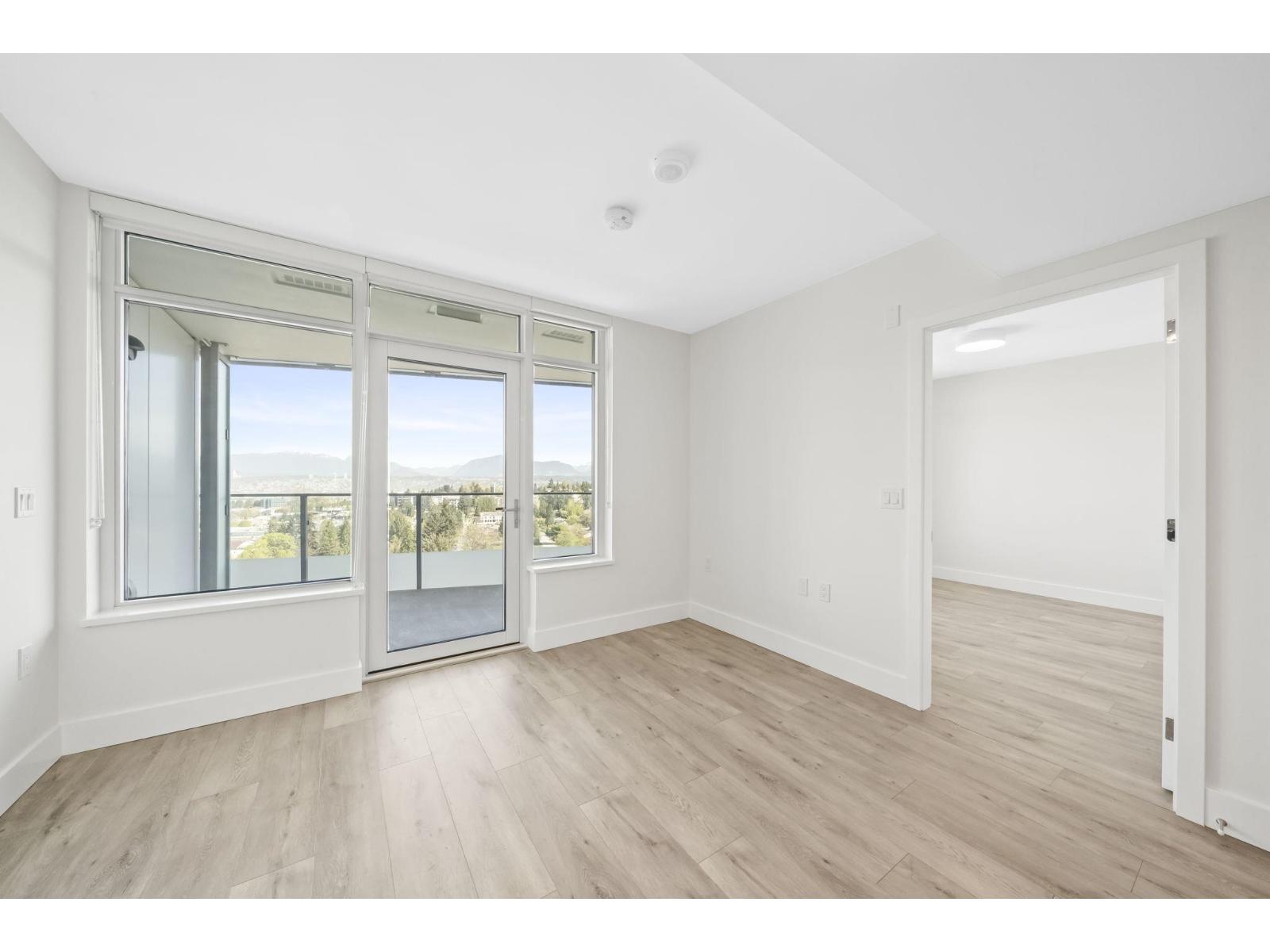 1607 10428 Whalley Boulevard, Surrey, British Columbia  V3T 0W2 - Photo 14 - R3114259