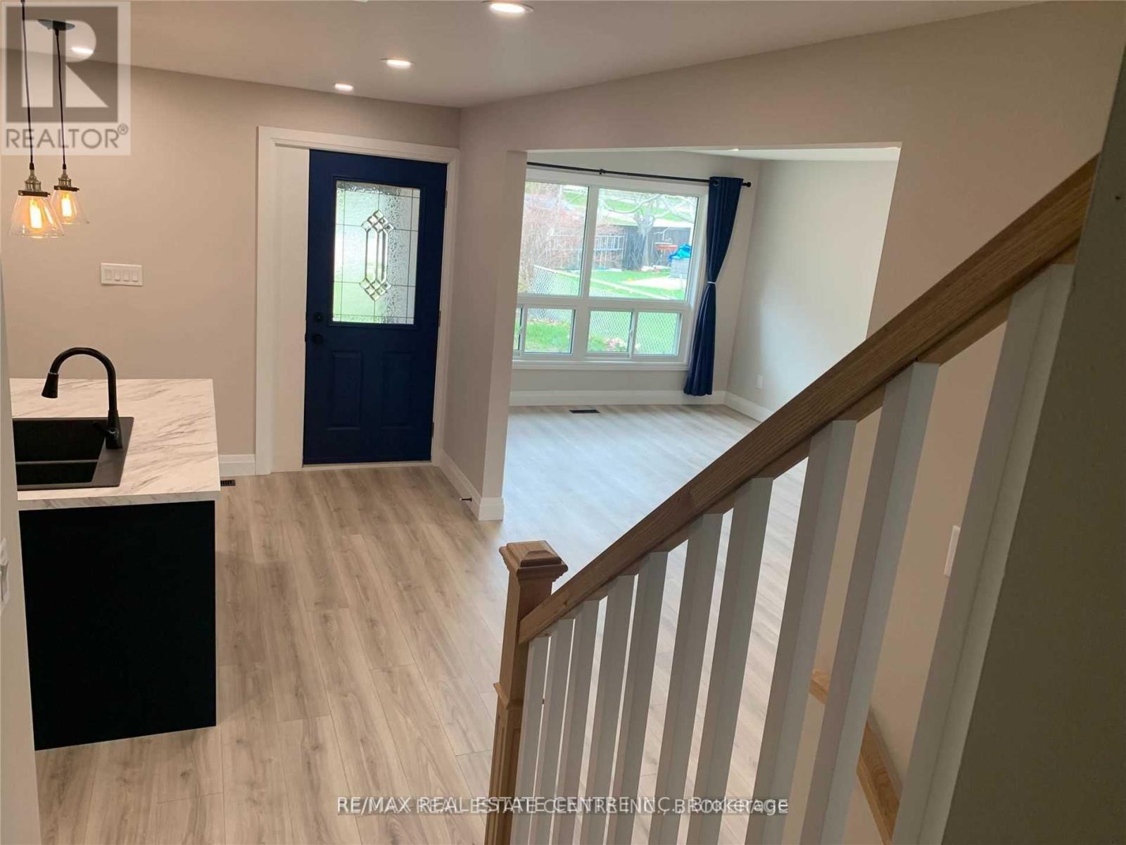 31 Shirley Street, Orangeville, Ontario  L9W 2T3 - Photo 14 - W13028286