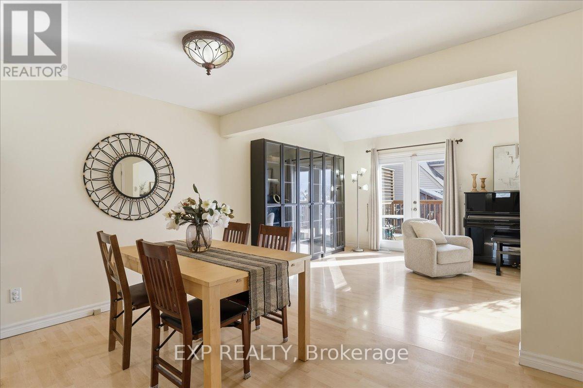 530b Rosemeadow Crescent, Waterloo, Ontario  N2T 2A1 - Photo 11 - X13028324