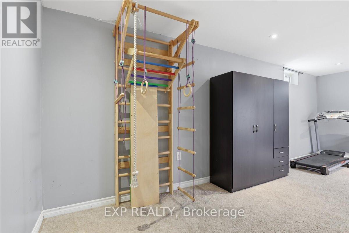 530b Rosemeadow Crescent, Waterloo, Ontario  N2T 2A1 - Photo 29 - X13028324