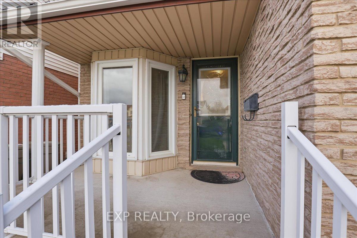 530b Rosemeadow Crescent, Waterloo, Ontario  N2T 2A1 - Photo 3 - X13028324