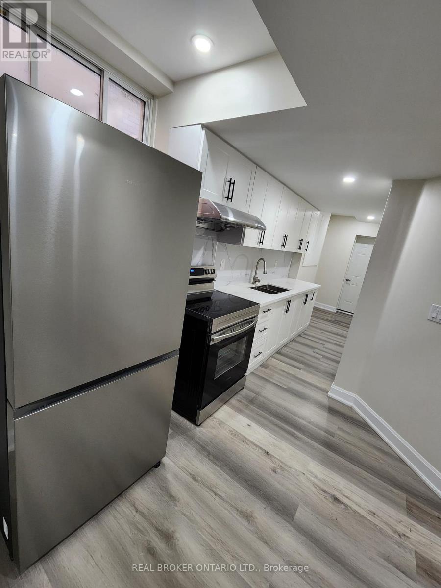 Lower Level - 55 Hildred Street, Welland, Ontario  L3B 0K1 - Photo 3 - X13028334