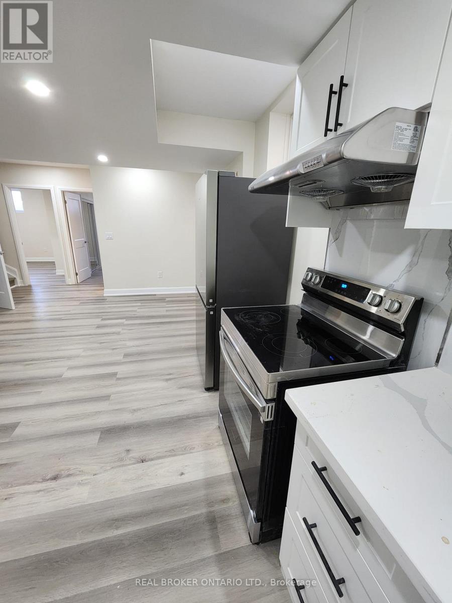 Lower Level - 55 Hildred Street, Welland, Ontario  L3B 0K1 - Photo 4 - X13028334