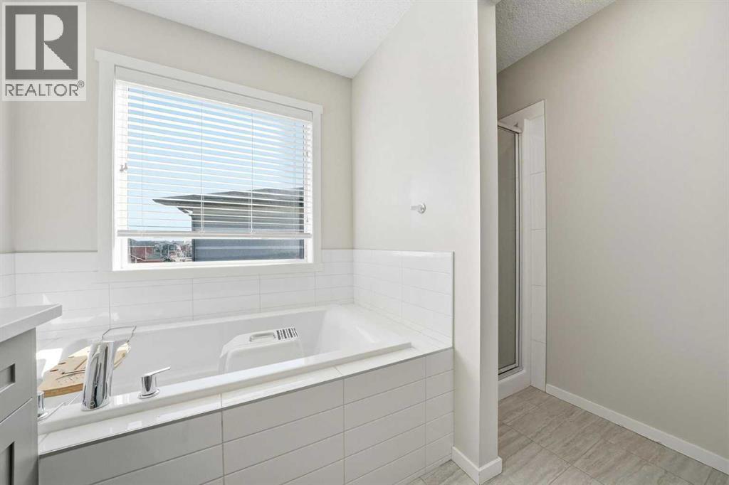 183 Savanna Parade Ne, Calgary, Alberta  T3J 0W1 - Photo 16 - A2303978
