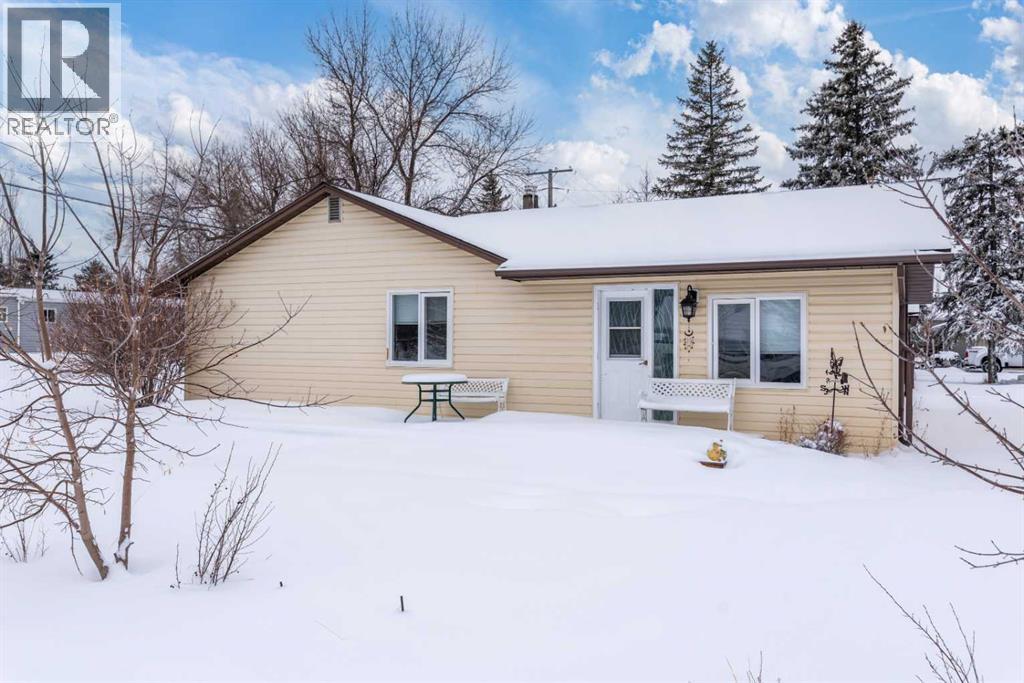 202, 1st Street West, Lashburn, Saskatchewan  S0M 1H0 - Photo 2 - A2297576