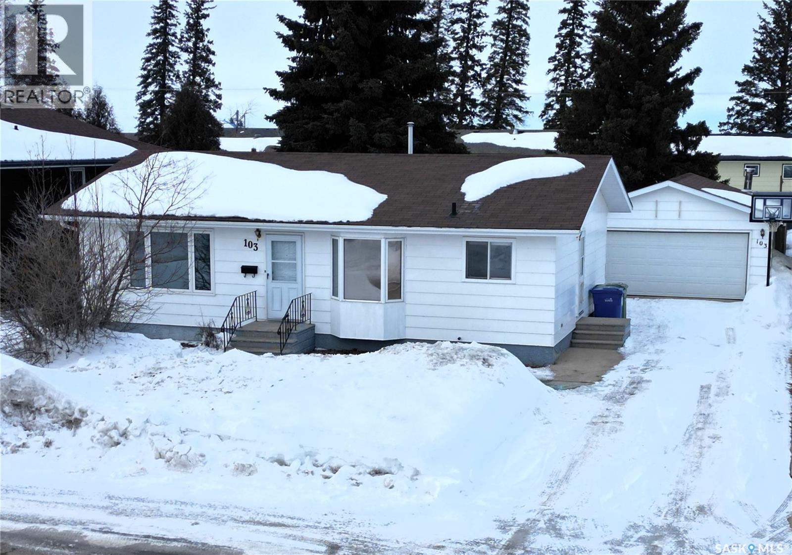 103 Langrill Drive, Yorkton, Saskatchewan  S3N 3L9 - Photo 2 - SK033605