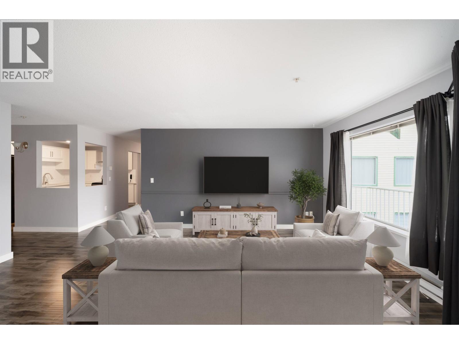 317 19236 Ford Road, Pitt Meadows, British Columbia  V3Y 2K1 - Photo 3 - R3112220