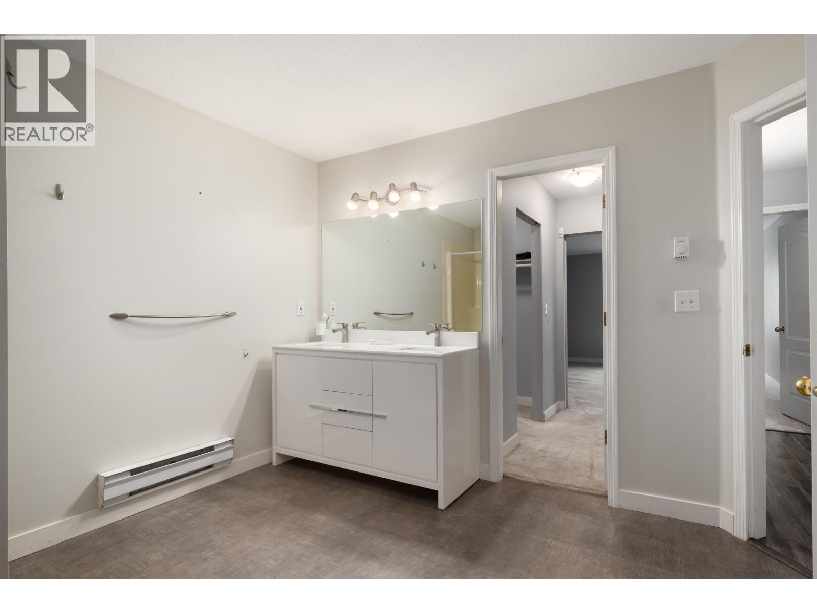 317 19236 Ford Road, Pitt Meadows, British Columbia  V3Y 2K1 - Photo 9 - R3112220