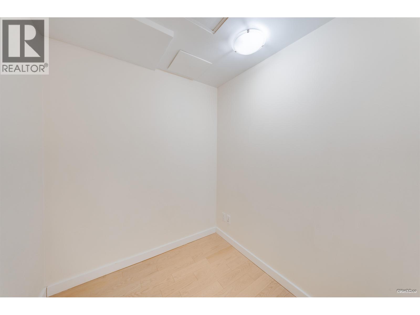 1002 88 W 1st Avenue, Vancouver, British Columbia  V5Y 0K2 - Photo 28 - R3111282