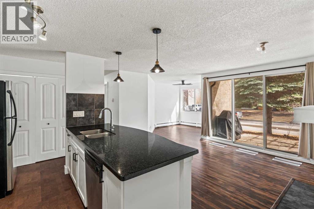 2, 219 Village Terrace SW, Calgary, Alberta  T3H 2L4 - Photo 2 - A2294658