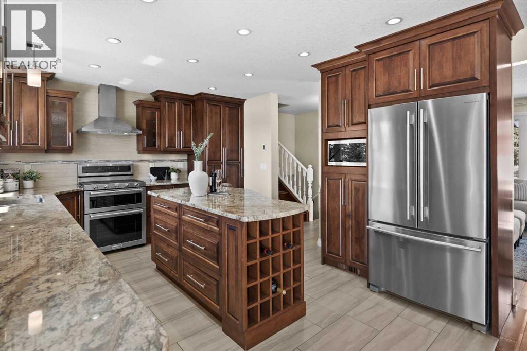 7715 67 Avenue Nw, Calgary, Alberta  T3B 4B2 - Photo 9 - A2299625