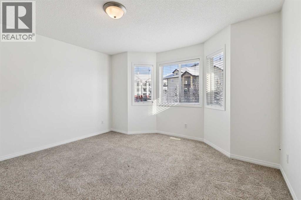 114 Royal Birch Villas Nw, Calgary, Alberta  T3G 5V2 - Photo 10 - A2289070