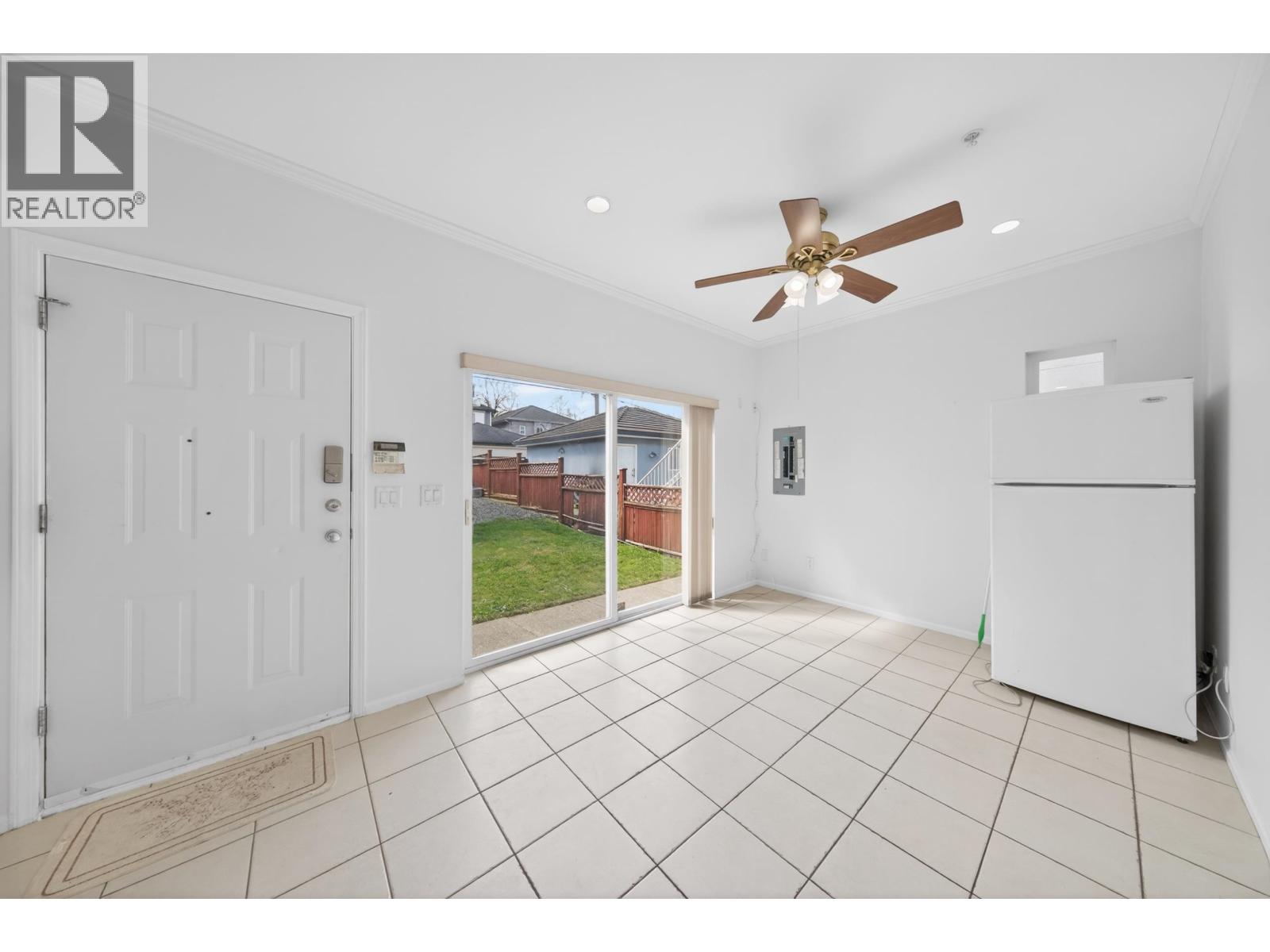 3076 E 27th Avenue, Vancouver, British Columbia  V5R 1P2 - Photo 11 - R3114280